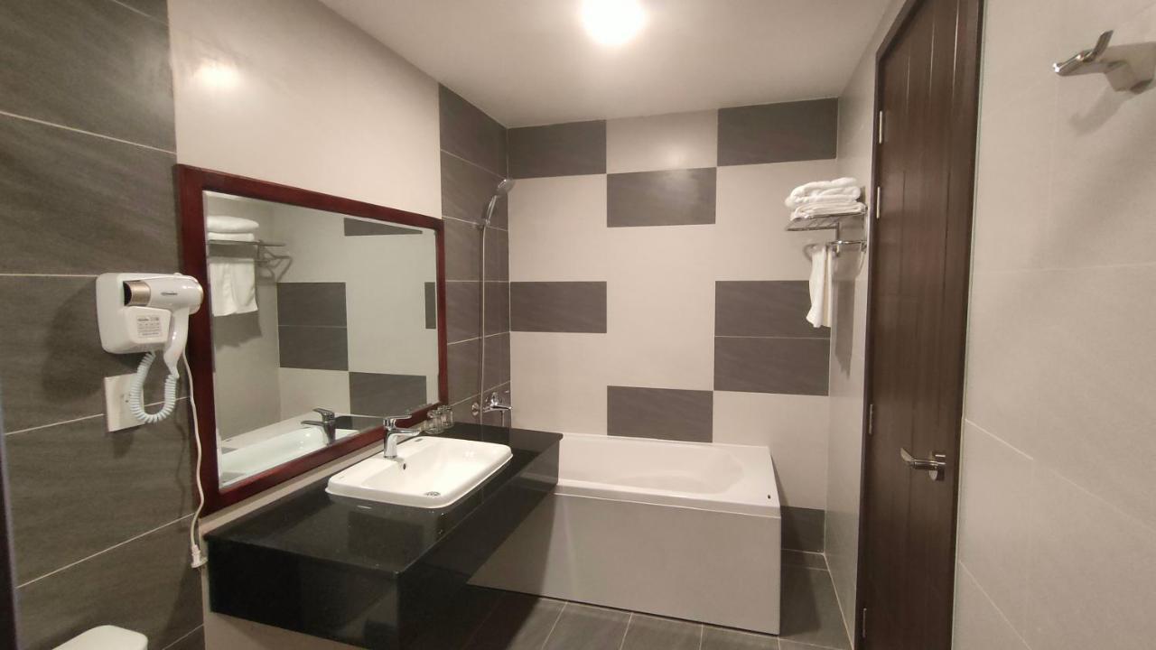 Wildbird Hotel Tràm Chim Buitenkant foto